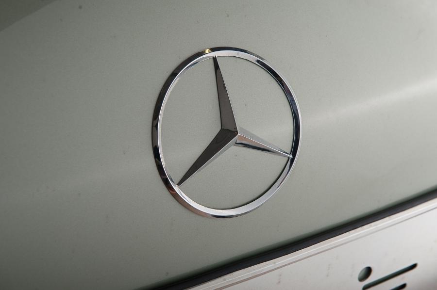  Mercedes-Benz 220 SE Cabriolet 1960 года  (фото 14 из 20)